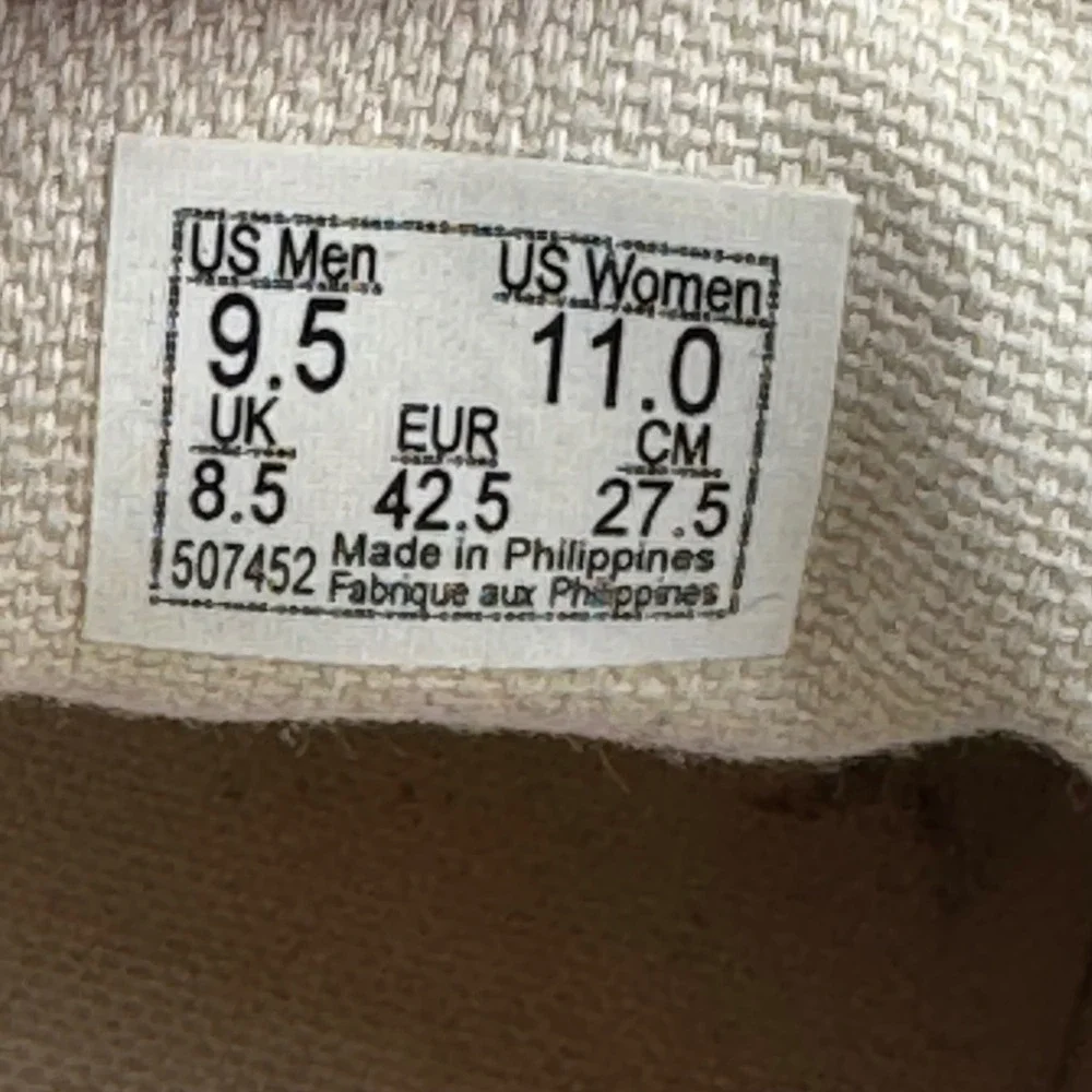 Vans Style 53 Loafer Mens 9.5 Cream Canvas Penny Slip On Gum Sole Shoes